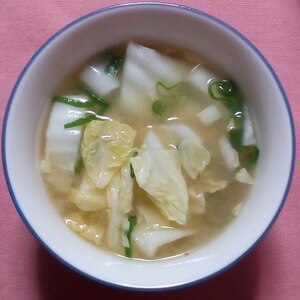 旬のお野菜のお味噌汁